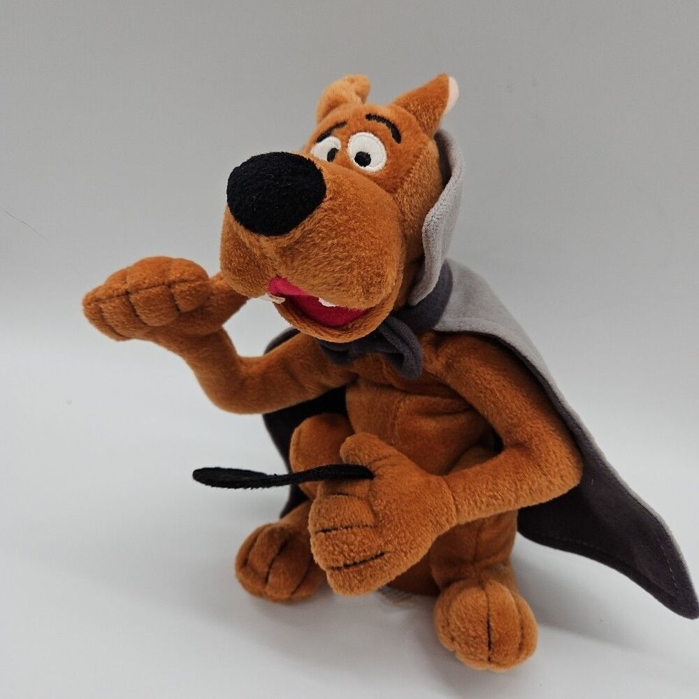 SCOOBY DOO VAMPIRE 8" Plush Toons Of Terror Vintage Warner Bros Stuffed Toy Dog
